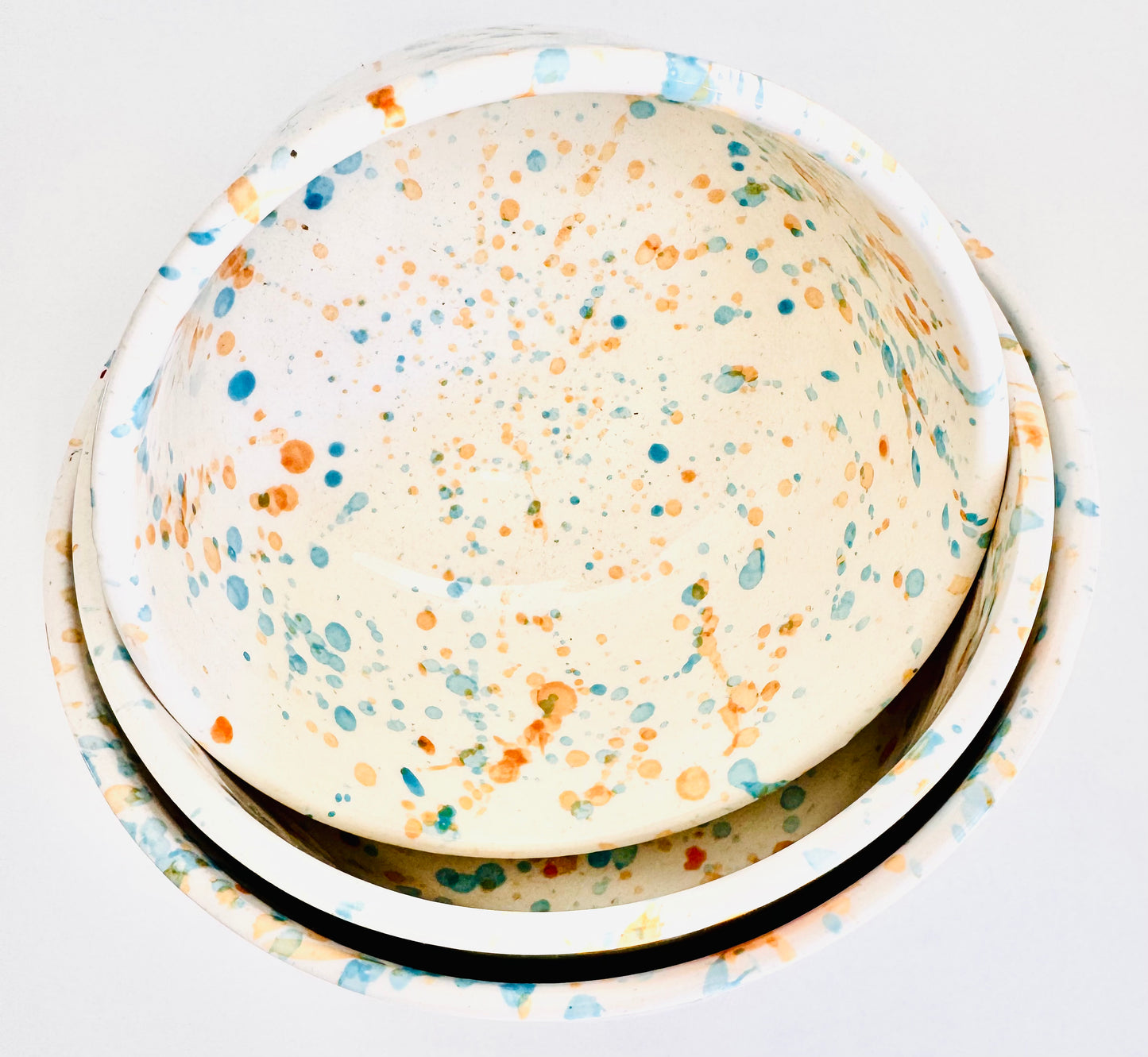 Ensemble de 3 saladiers arttisanaux tachetés