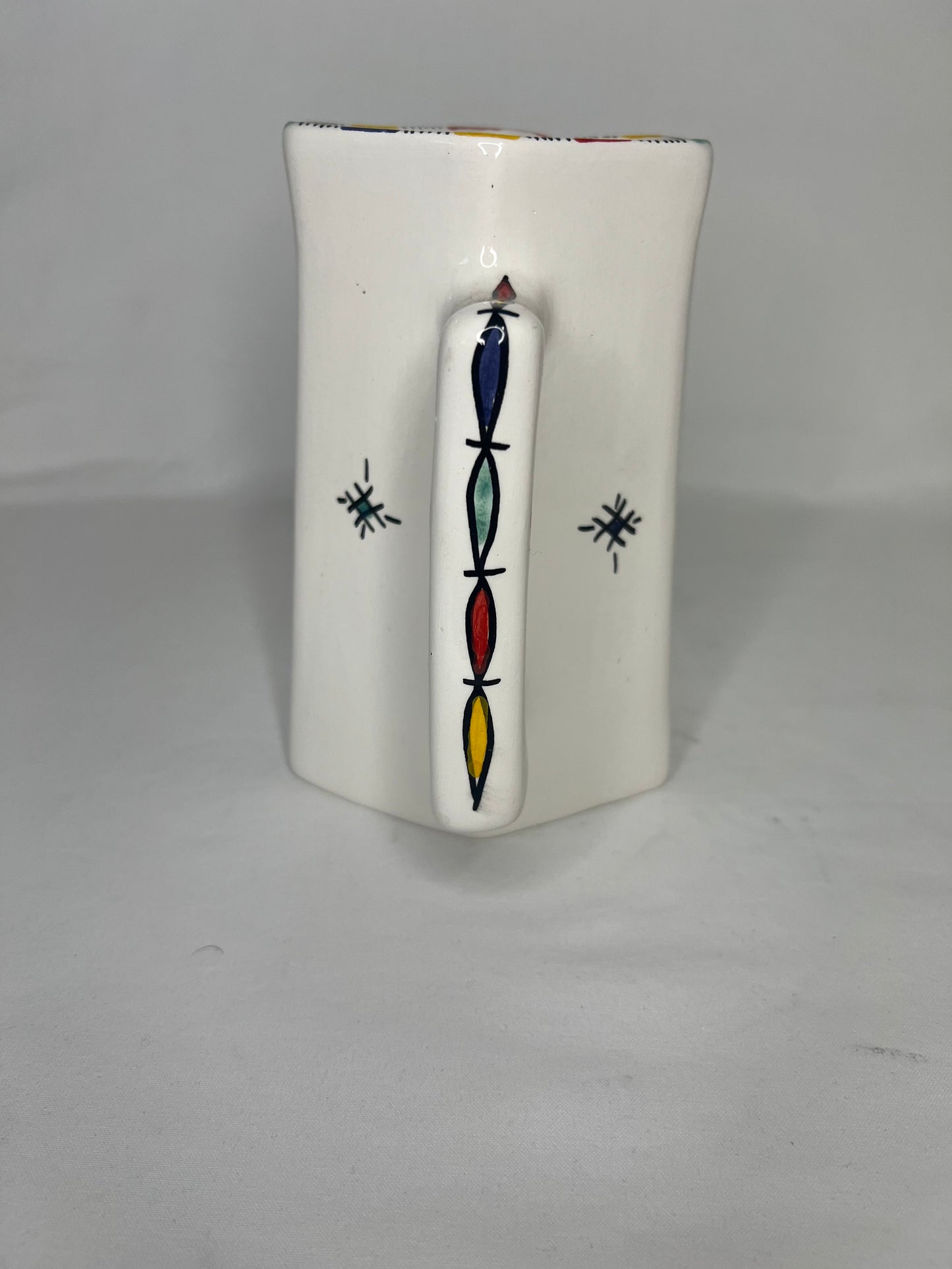 Carafe artisanale décorée – Polyvalente & décorative
