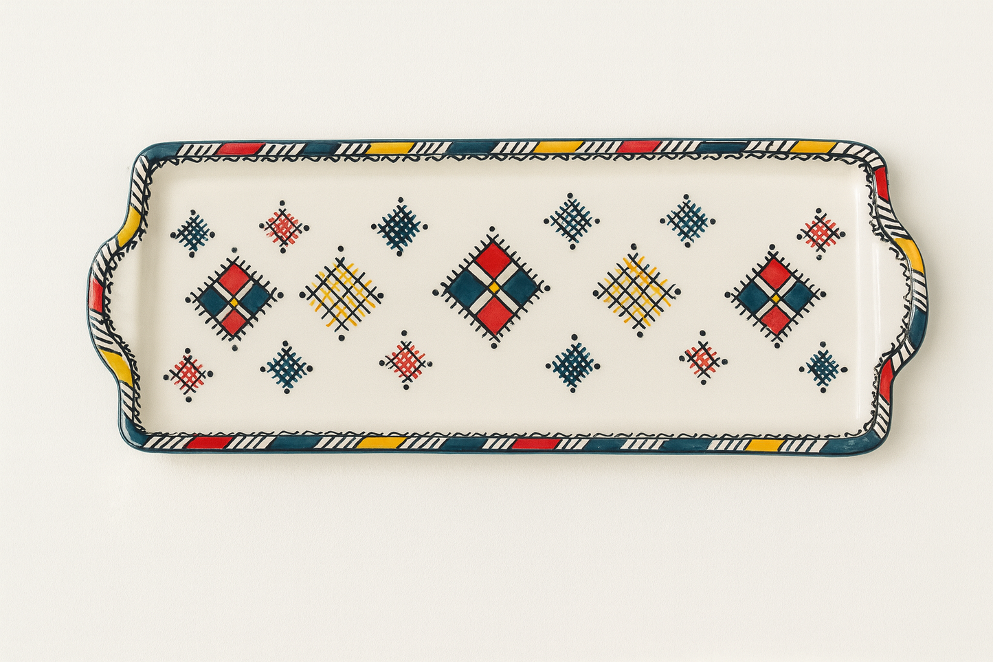 Assiette rectangulaire berbère – Artisanat de Fès