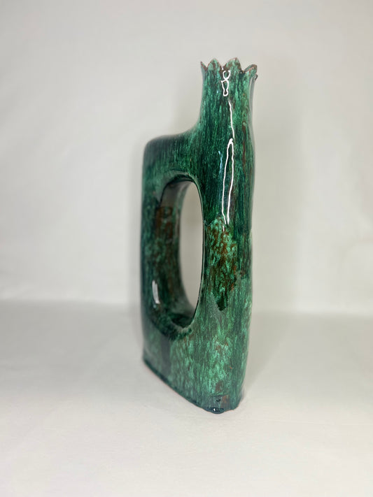 💚 Vase sculptural vert – Collection Tamegroute