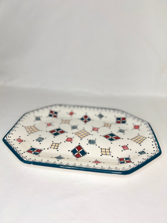 Assiette artisanale à motifs berbères